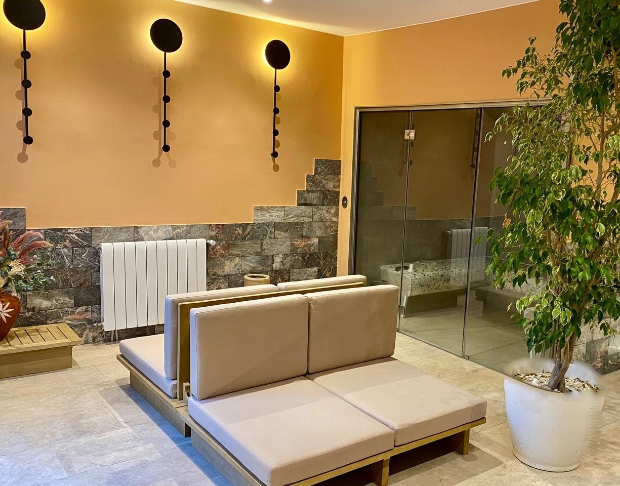 Van Der Valk Hotel Barcarola Сан-Фелиу-де-Гишольс Экстерьер фото