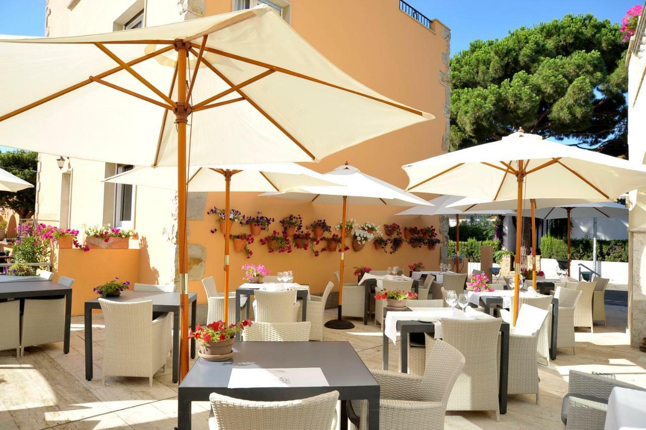 Van Der Valk Hotel Barcarola Сан-Фелиу-де-Гишольс Экстерьер фото